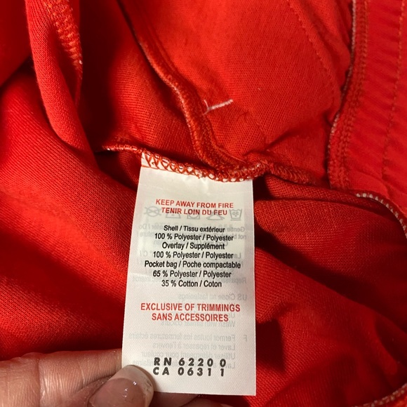 Puma Womens Red White Zip Activewear Jacket w Zipped Pockets  Size S - Picture 6 of 16